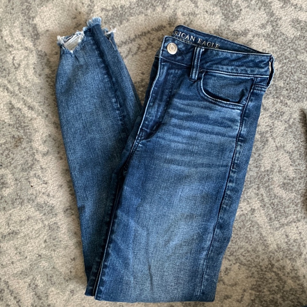 Size 6 Long American Eagle Jeans